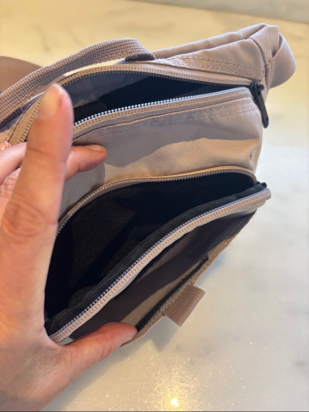 Carhartt Pink Waist Pack with Front Zip Pocket - Picture 7 of 8